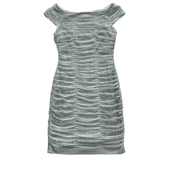 Lauren Ralph Lauren Dresses & Skirts - Lauren Ralph Lauren Sequin
Mesh Ruched Sheath Dress Size M